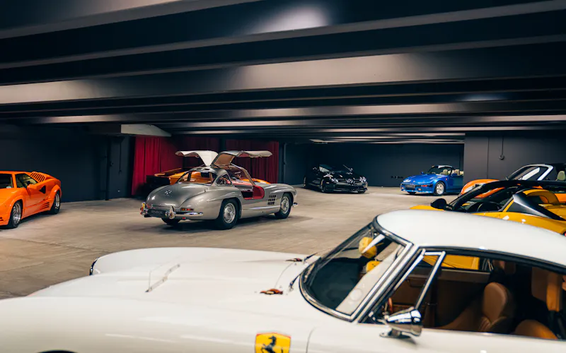 Stylish Brentford Carpark Space, N577 (photo 65)