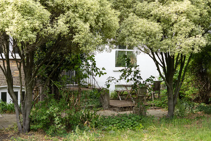 Vacant End Terrace Hackney, B2149 (photo 20)