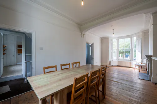 Vacant End Terrace Hackney, B2149