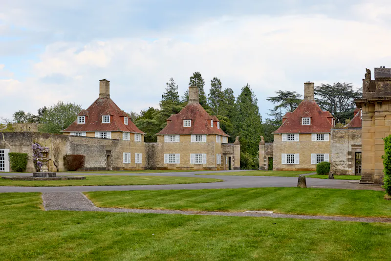 Vacant Georgian Estate, A1709 (photo 81)