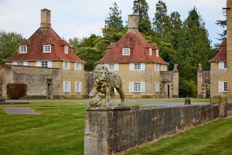 Vacant Georgian Estate, A1709 (photo 80)