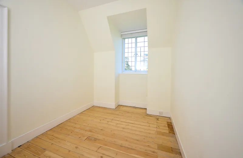 Vacant Georgian Estate, A1709 (photo 42)