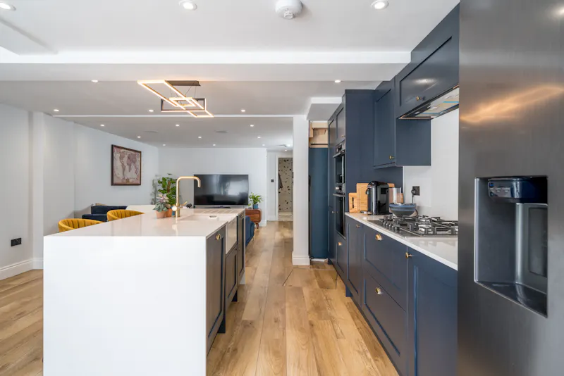 Sleek Clapham Junction Flat , F1284 (photo 6)
