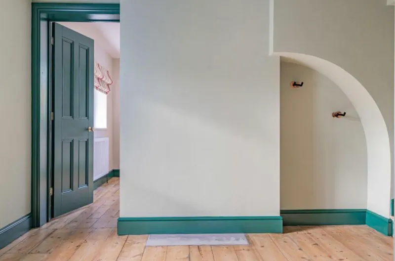 Detached Victorian House Surrey, B2154 (photo 5)
