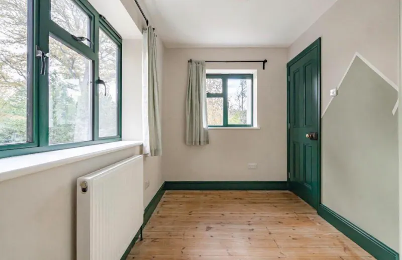 Bedroom at Detached Victorian House Surrey, B2154 (photo 13)