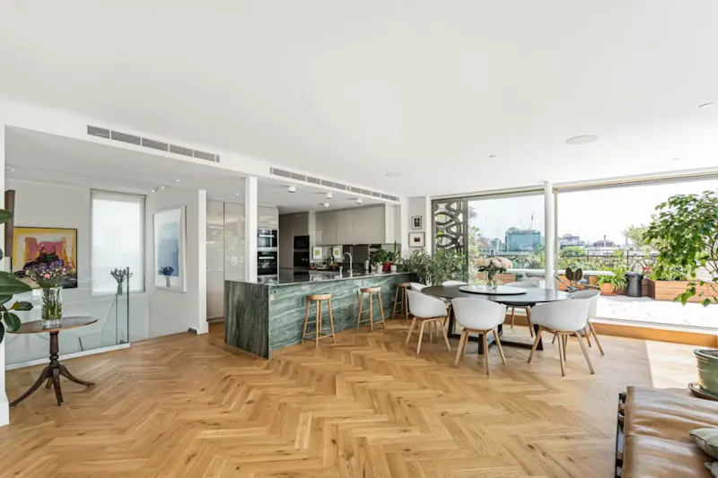 Kitchen at Elegant Nottinghill Penthouse , F1281 (photo 5)