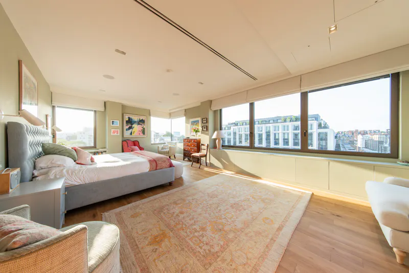 Views - city at Elegant Nottinghill Penthouse , F1281 (photo 15)