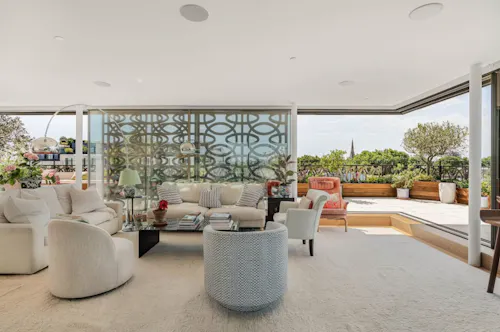 Elegant Nottinghill Penthouse , F1281