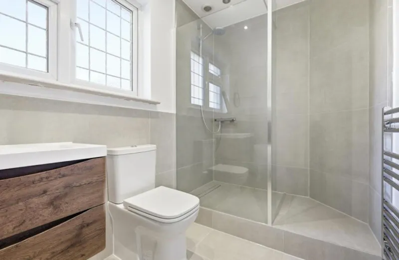Rayleigh Black & White Home , D2891 (photo 20)