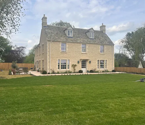 Modern Georgian Cotswold Home, D2893