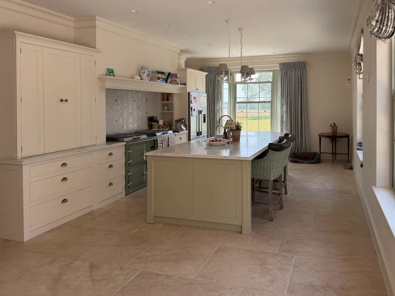 Aga at Modern Georgian Cotswold Home, D2893 (photo 9)