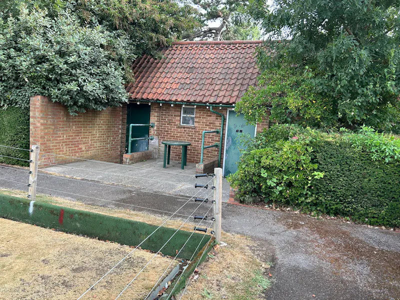 North London Bowling Club, Q163 (photo 11)