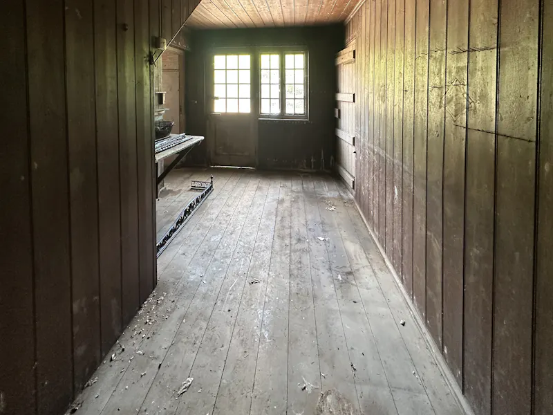 Untouched Period Surrey Estate, B2152 (photo 54)