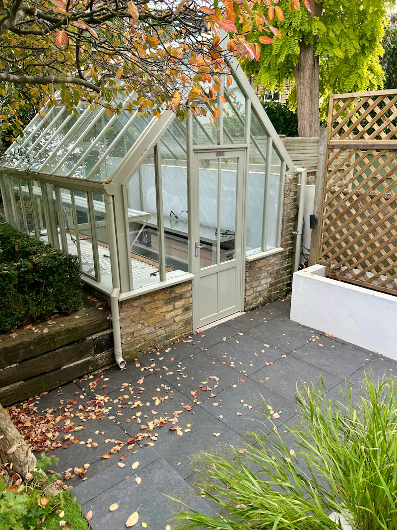 Greenhouse at Grand Teddington Heritage Home, B2153 (photo 31)