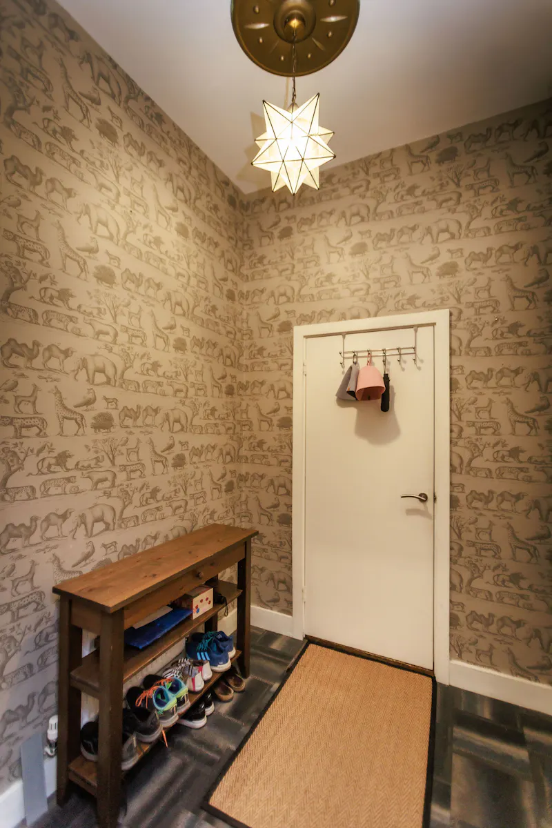 Entrance hall at East London Warehouse Flat, F1282 (photo 74)