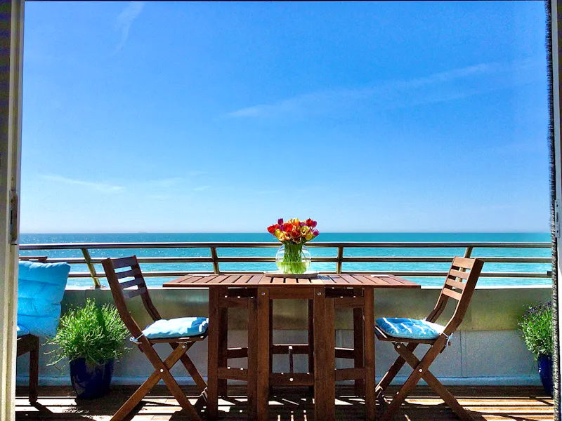 Folkestone Beach Front House, C961 (photo 16)