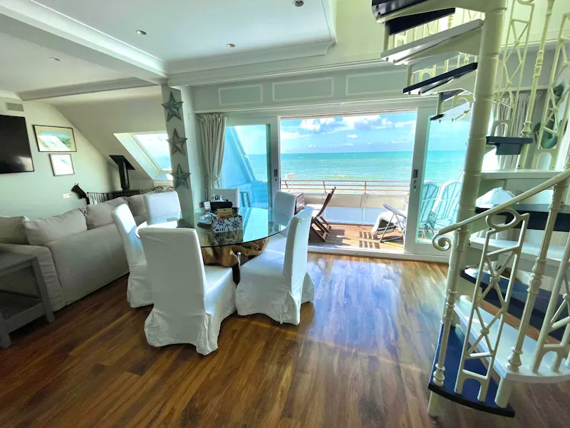 Folkestone Beach Front House, C961 (photo 12)