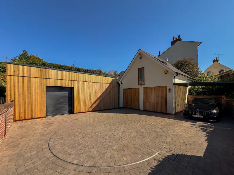 Garage at Elegant Georgian House, A1712 (photo 38)