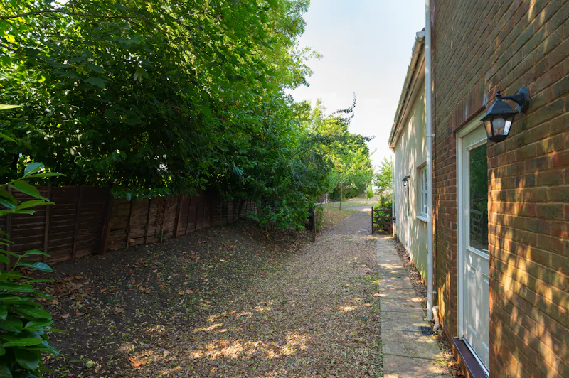 Great Horwood Suburban House, D2898 (photo 37)