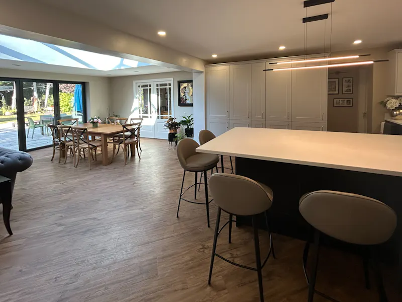 Surrey Family Home w Office, D2895 (photo 11)