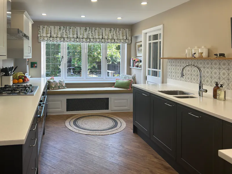 Surrey Family Home w Office, D2895 (photo 8)