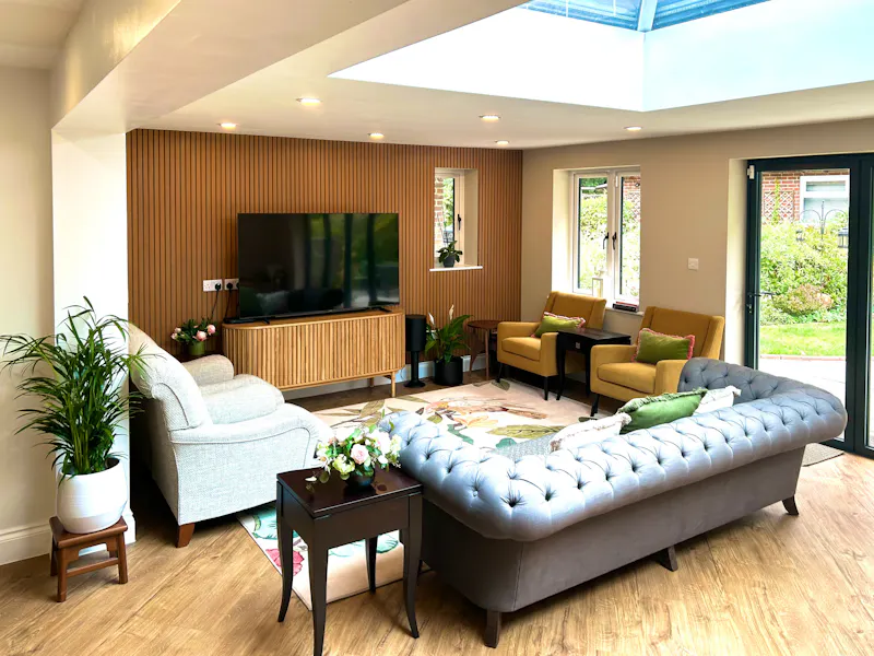 Surrey Family Home w Office, D2895 (photo 4)