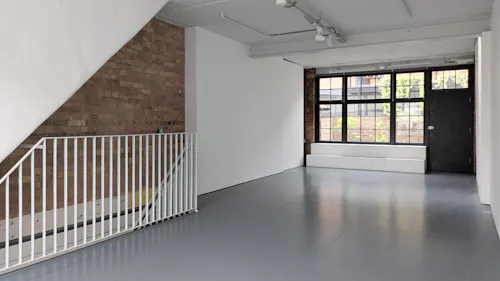 Bethnal Green Victorian Studio, B2163
