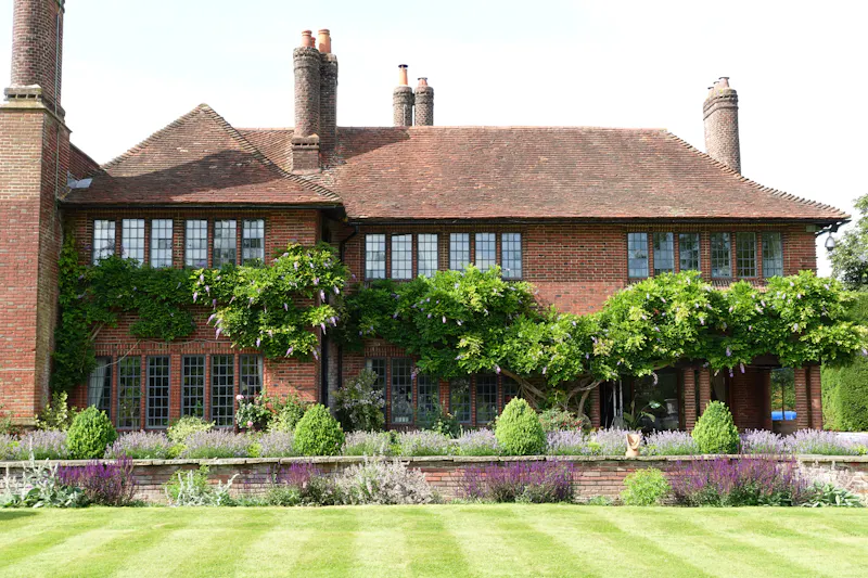 Chesham Arts & Crafts Farmhouse, L782 (photo 95)
