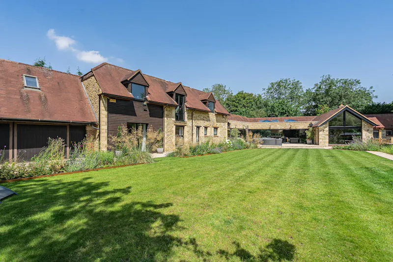 Modern Barn Conversion Oxford, L783 (photo 102)
