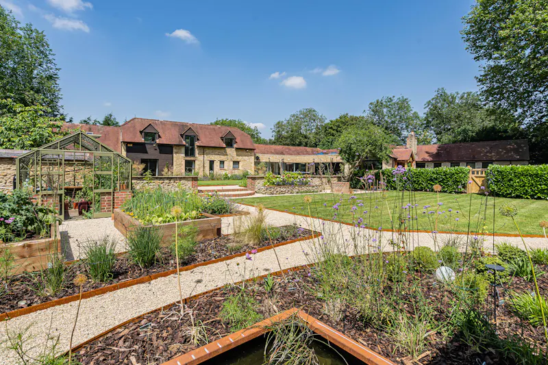 Modern Barn Conversion Oxford, L783 (photo 120)