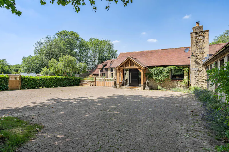 Modern Barn Conversion Oxford, L783 (photo 133)