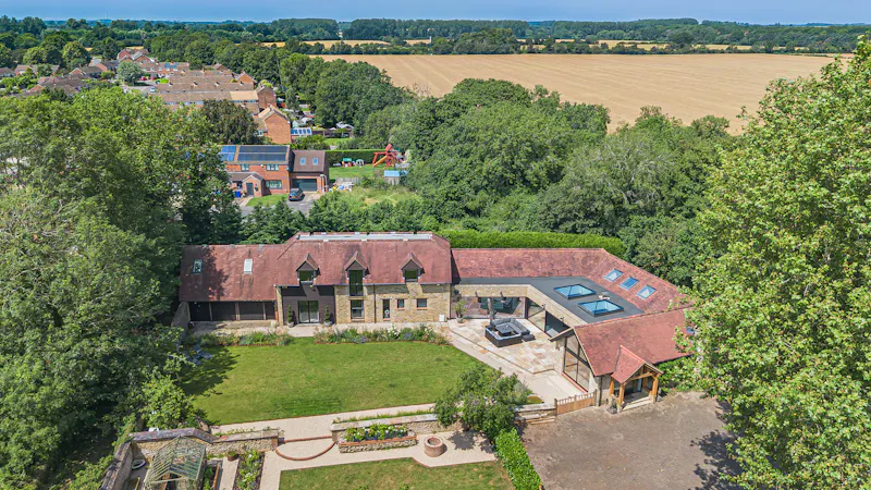 Modern Barn Conversion Oxford, L783 (photo 140)
