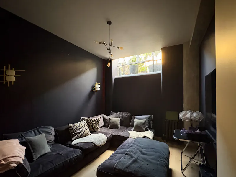 Living Room at Contemporary Shoreditch Loft, K303 (photo 10)