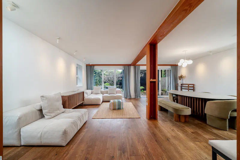 Living Room at London Fields Modern Home, K520 (photo 3)