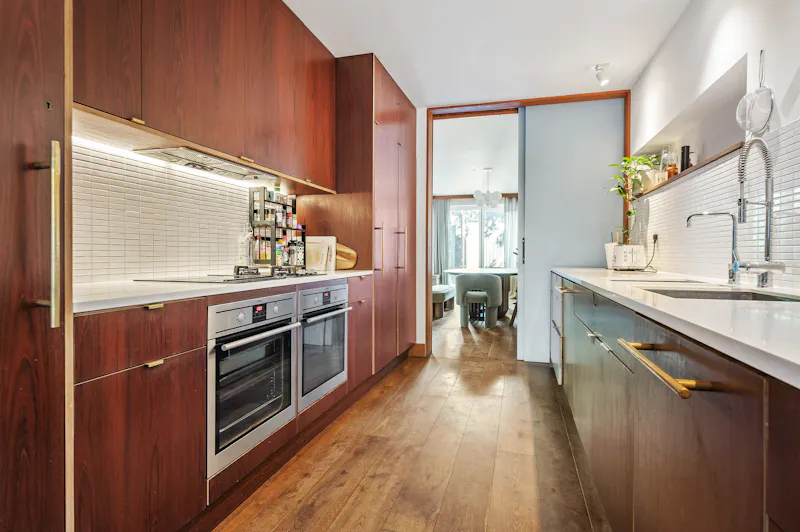 London Fields Modern Home, K520 (photo 8)