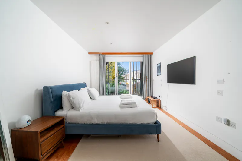London Fields Modern Home, K520 (photo 19)