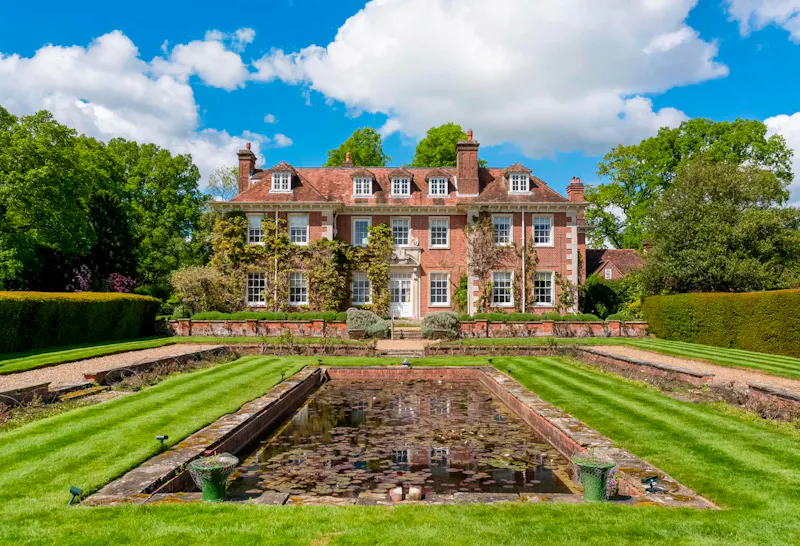 Pond at Newbury Georgian Grounds, A1714 (photo 2)