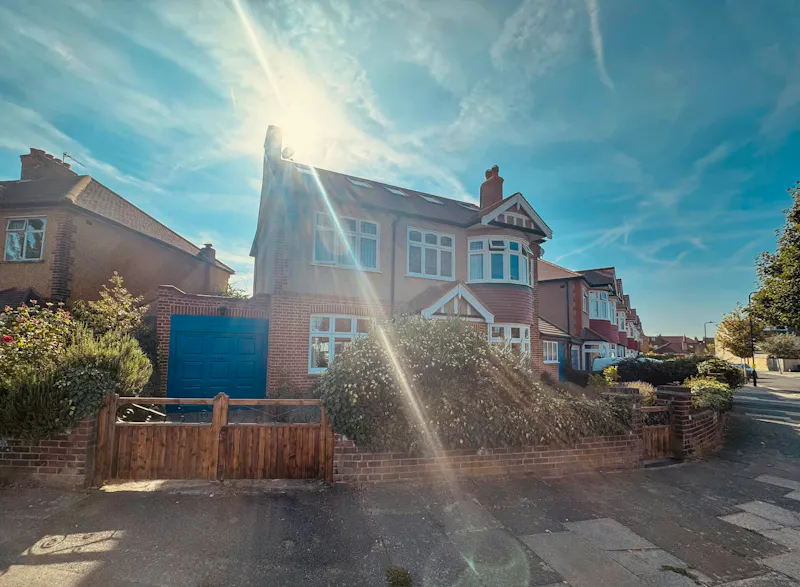 Garage at Characterful 1930's Ealing Home, D2900 (photo 28)
