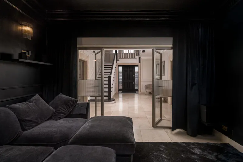 Kilburn Luxe Modern Mansion, D2901 (photo 24)