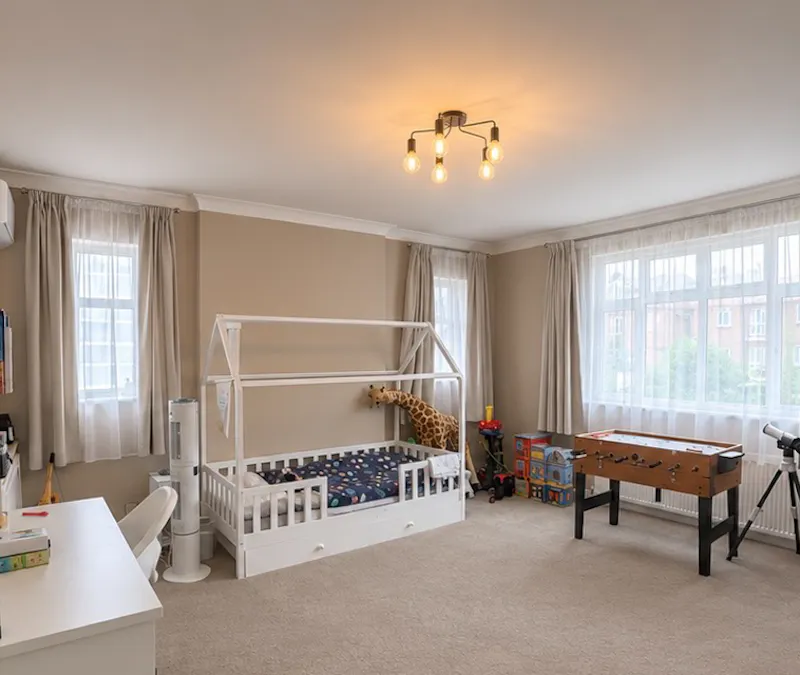 Bedroom - child's at Kilburn Luxe Modern Mansion, D2901 (photo 35)