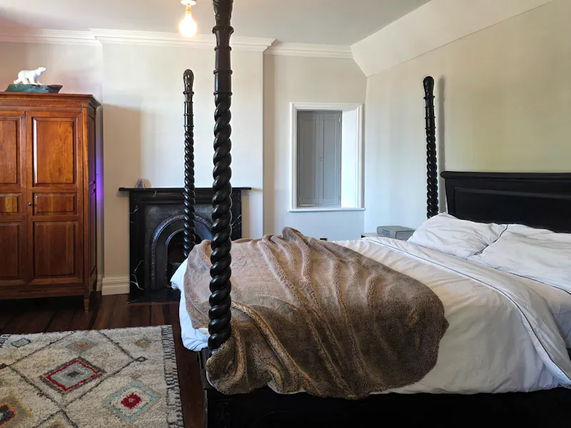 Uxbridge Arts & Crafts House, C963 (photo 16)