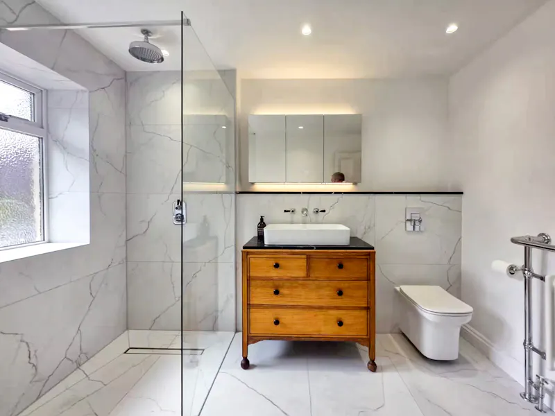 Bathroom at Uxbridge Arts & Crafts House, C963 (photo 19)