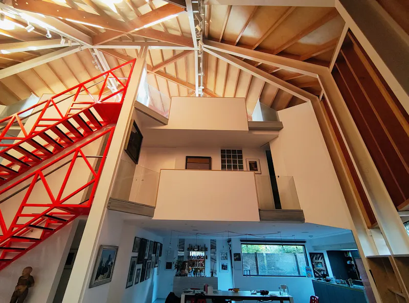 Unique Architect Designed Home, K521 (photo 13)