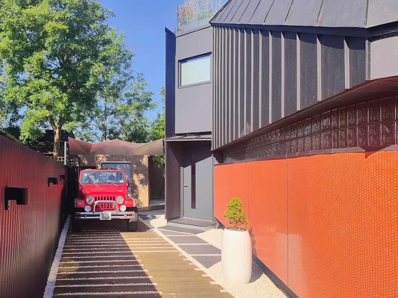 Unique Architect Designed Home, K521 (photo 115)