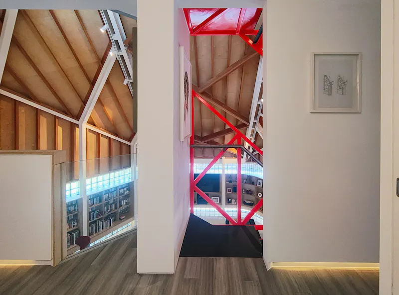 Unique Architect Designed Home, K521 (photo 70)