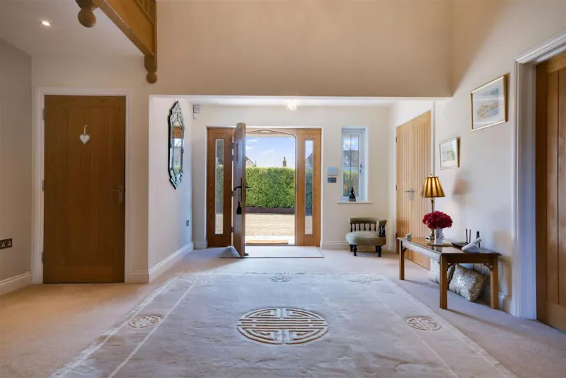 Stoney Hills Modern Mansion, D2904 (photo 7)