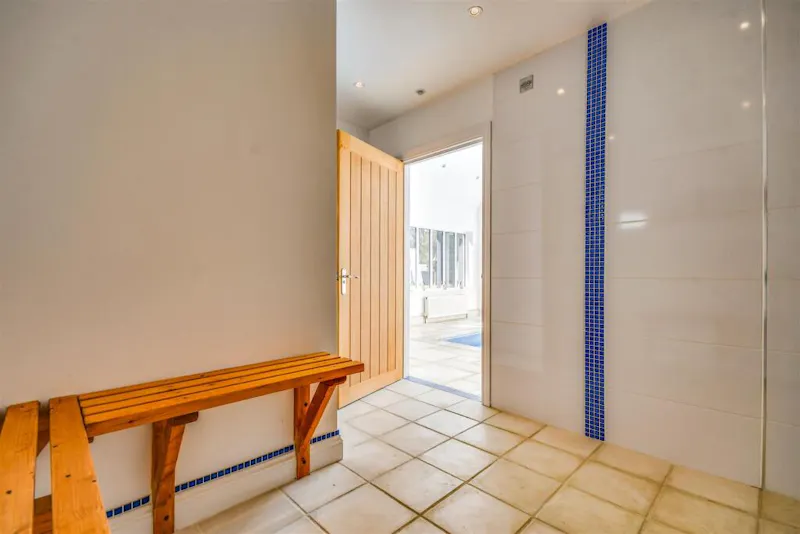 Stoney Hills Modern Mansion, D2904 (photo 19)