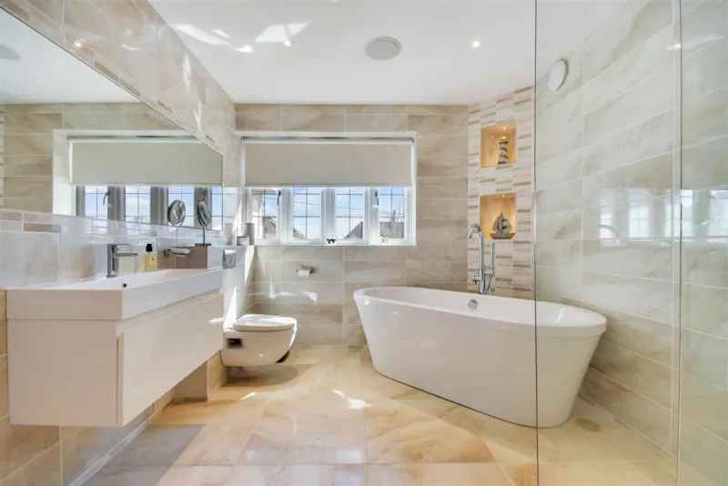 Bath at Stoney Hills Modern Mansion, D2904 (photo 11)