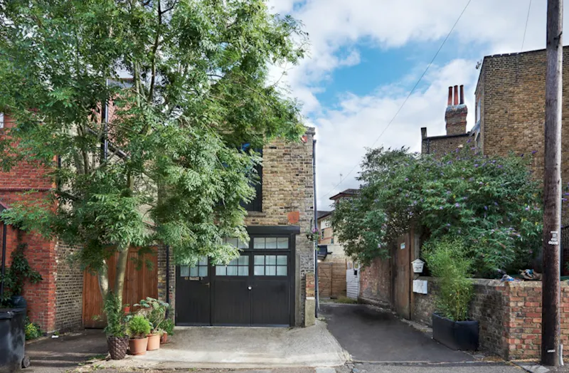 Front Exterior at Finsbury Park Creative Studio, N442 (photo 1)