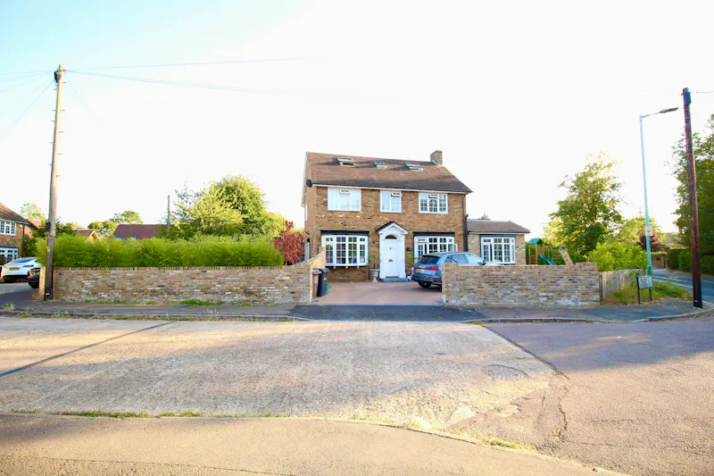 St Albans Suburban Home, D2905 (photo 16)